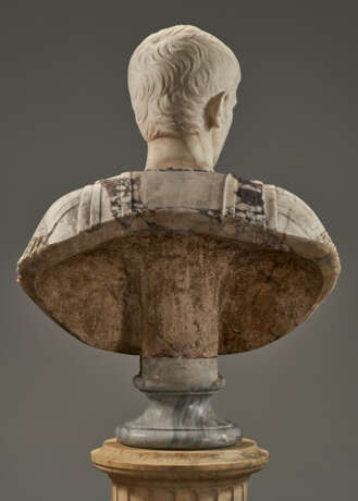 AN ITALIAN MARBLE BUST OF CALIGULA, ON PEDESTAL - photo 6