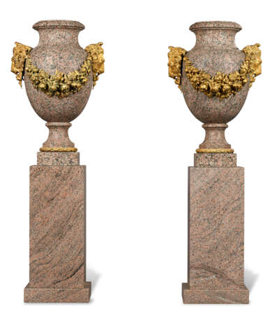 A LARGE PAIR OF FRENCH ORMOLU-MOUNTED GRANITE URNS ON ASSOCIATED PEDESTALS - photo 1