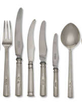 A GEORGE VI SILVER FLATWARE SERVICE