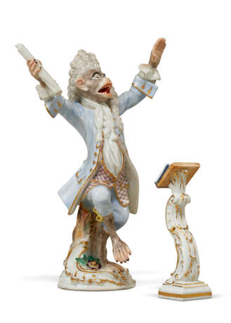 THIRTY-TWO MEISSEN PORCELAIN MONKEY BAND FIGURES - фото 7