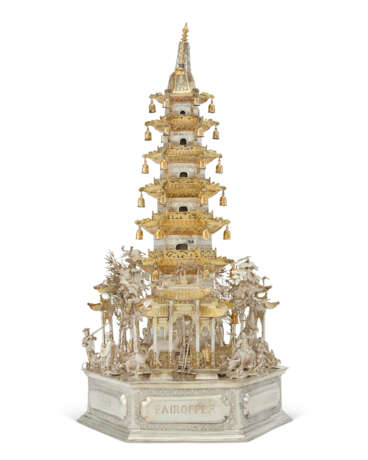 A CHINESE EXPORT PARCEL-GILT SILVER PRESENTATION MODEL OF A PAGODA - photo 2