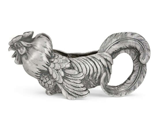 A SILVER SALT CELLAR IN THE FORM OF A ROOSTER - photo 3