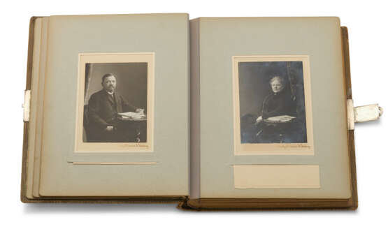 A SILVER-MOUNTED LEATHER FAMILY PHOTOGRAPH ALBUM OF HENRIK WIGSTRÖM - photo 2