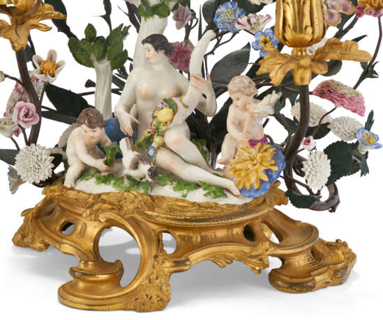 A PAIR OF LOUIS XV ORMOLU AND TOLE-MOUNTED FRENCH AND MEISSEN PORCELAIN THREE-BRANCH CANDELABRA - photo 7