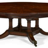 AN ENGLISH VICTORIAN MAHOGANY 'JUPE' STYLE EXTENSION DINING TABLE - фото 3