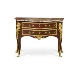 COMMODE D'ÉPOQUE RÉGENCE