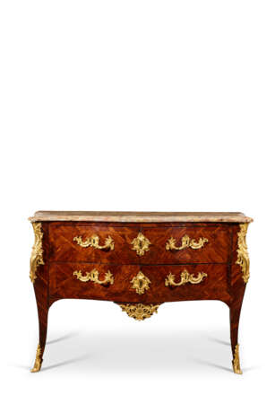 COMMODE D'ÉPOQUE LOUIS XV - photo 1