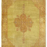 LARGE TAPIS USHAK - photo 1