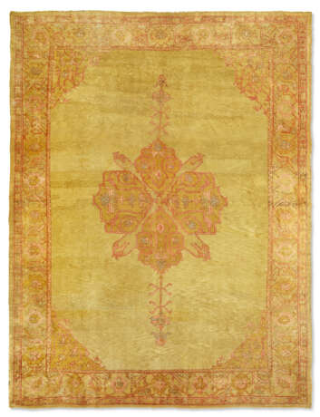 LARGE TAPIS USHAK - photo 1