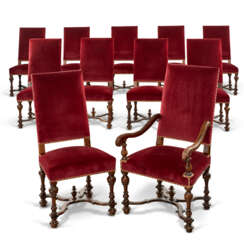 DIX CHAISES ET UN FAUTEUIL LOUIS XIV