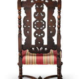 FAUTEUIL DE STYLE BAROQUE - photo 3