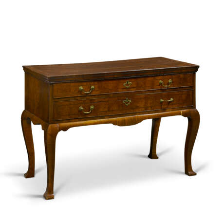 COMMODE DE STYLE QUEEN ANNE - Foto 4