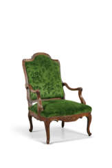 FAUTEUIL D'ÉPOQUE RÉGENCE