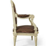 FAUTEUIL À LA REINE D'ÉPOQUE LOUIS XVI - фото 4