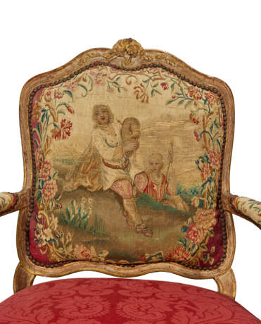 PAIRE DE FAUTEUILS À LA REINE D'ÉPOQUE LOUIS XV - Foto 5