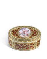 TABATIÈRE EN OR ET ÉMAIL D’ÉPOQUE LOUIS XV