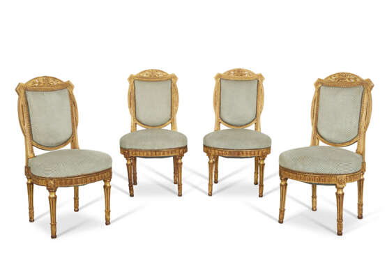 SUITE DE QUATRE CHAISES D'ÉPOQUE NÉOCLASSIQUE - фото 1