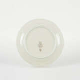 PARTIE DE SERVICE DE TABLE EN PORCELAINE DE LIMOGES (BERNARDAUD & CO) - photo 5