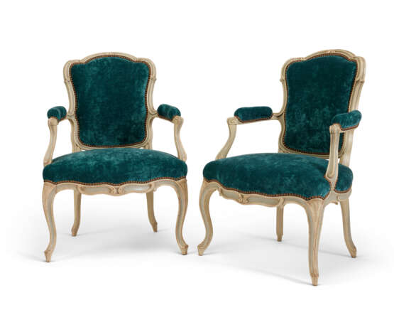 PAIRE DE FAUTEUILS D'ÉPOQUE LOUIS XV - Foto 1