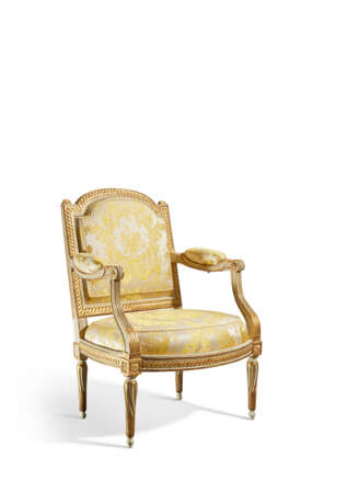 SUITE DE QUATRE FAUTEUILS À LA REINE D'ÉPOQUE LOUIS XVI - фото 5