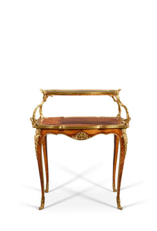 TABLE À THÉ DE STYLE LOUIS XV - photo 1