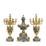 GARNITURE DE CHEMINÉE DE STYLE LOUIS XVI - Foto 1