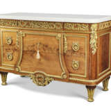 COMMODE DE STYLE LOUIS XVI - photo 8