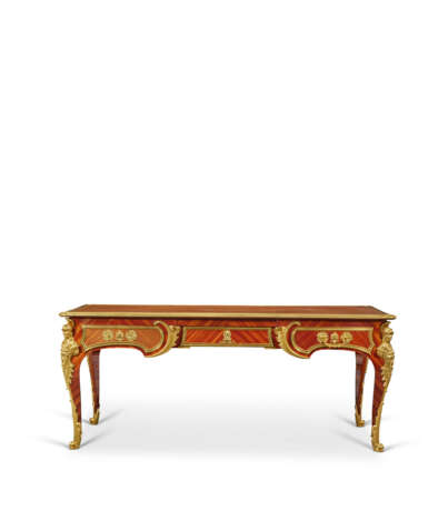 BUREAU PLAT DE STYLE LOUIS XV - фото 1