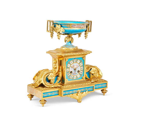 GARNITURE DE CHEMINÉE DE STYLE LOUIS XVI - Foto 4