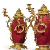 PAIRE DE CANDÉLABRES DE STYLE LOUIS XV - фото 5