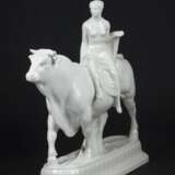 Figurine en porcelaine KPM L&amp;39;enl&egrave;vement d&amp;39;Europal Porcelaine At the turn of 19th -20th century - photo 4