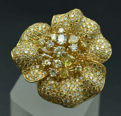 Bague en or en forme de fleur avec diamants Gold 21th century - Foto 4