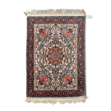 Orientteppich. IRAN, 20. Jahrhundert, ca. 99x74 cm. - Foto 1
