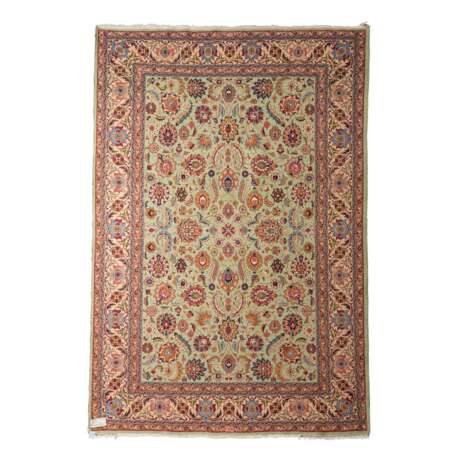 Orientteppich. IRAN, 20. Jahrhundert, ca. 273x190 cm. - photo 2