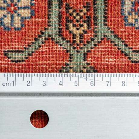 Orientteppich. PAKISTAN, 20. Jahrhundert, 214x142 cm. - фото 5