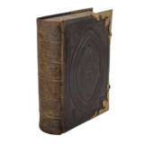 THE COMPREHENSIVE FAMILY BIBLE, THE HOLY BIBLE WITH AN ABRIDGEMENT OF THE COMMENTARIES OF SCOTT AND HENRY - Foto 4