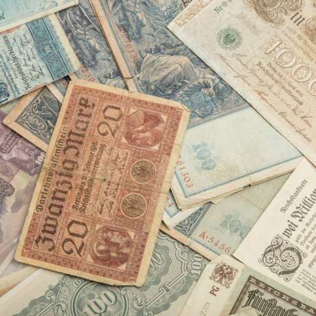 Banknoten aus aller Welt - dabei unter anderem - Foto 4