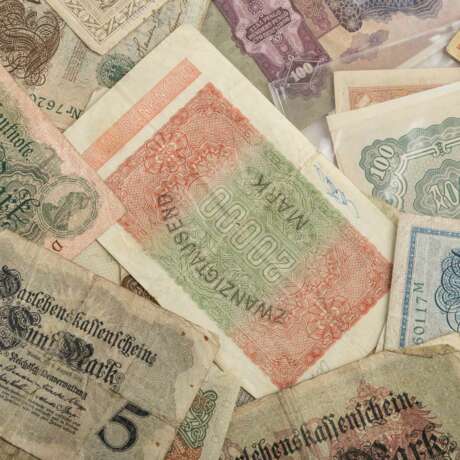 Banknoten aus aller Welt - dabei unter anderem - фото 5