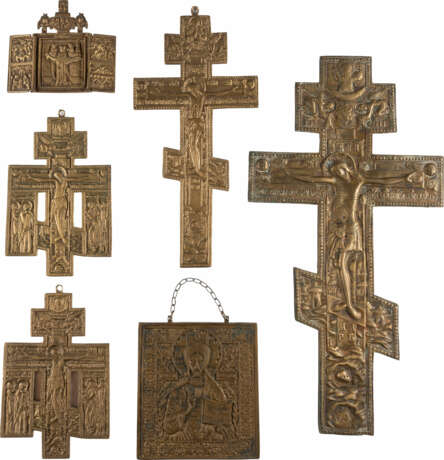 SAMMLUNG VON SECHS BRONZE-IKONEN: KRUZIFIXE, CHRISTUS PANTOKRATOR SOWIE HEILIGER NIKOLAUS VON MOSCH - photo 1