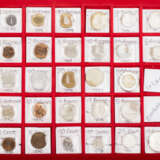 Etliche Münzen aus aller Welt in 2 Koffern mit SILBER - - photo 6