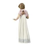 Cute figurine of a young lady with a burnt candle. Ladro 1991 Porcelain Hand Painted 20th century - photo 4