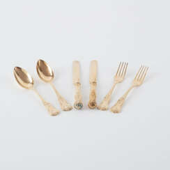 VERMEIL SILVER FRUIT CUTLERY FOR ELEVEN PEOPLE