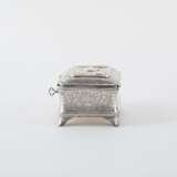 Posen. BEAUTIFUL SILVER CASKET WITH INLAID COINS - photo 2