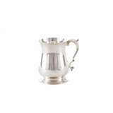 William Shaw II & William Priest. PEAR-SHAPED SILVER GEORGE II TANKARD - фото 1