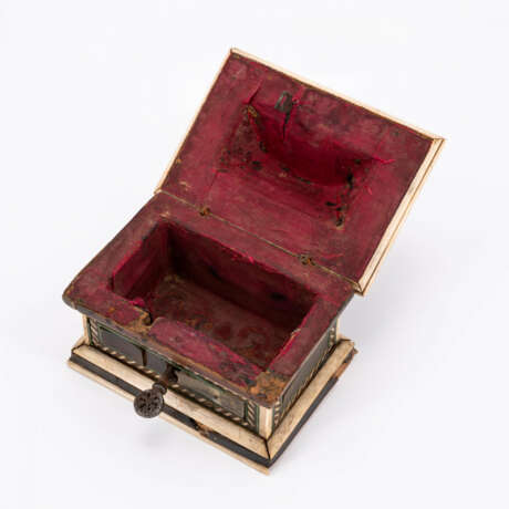 Italy. SMALL WOODEN BOX - photo 5