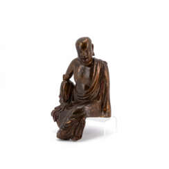 WOODEN SITTING LUOHAN