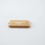 GOLD CIGARETTE CASE WITH SAPPHIRE CABOCHON - фото 2