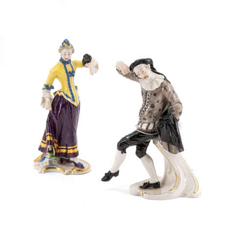 Nymphenburg. PORCELAIN SCARAMOUCHE AND COLOMBINA FROM THE 'COMMEDIA DELL'ARTE' - фото 1