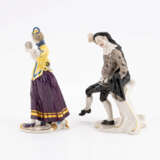 Nymphenburg. PORCELAIN SCARAMOUCHE AND COLOMBINA FROM THE 'COMMEDIA DELL'ARTE' - photo 2