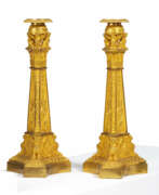 Декор. France. PAIR OF BRONZE CANDLESTICKS WITH SPHINXES